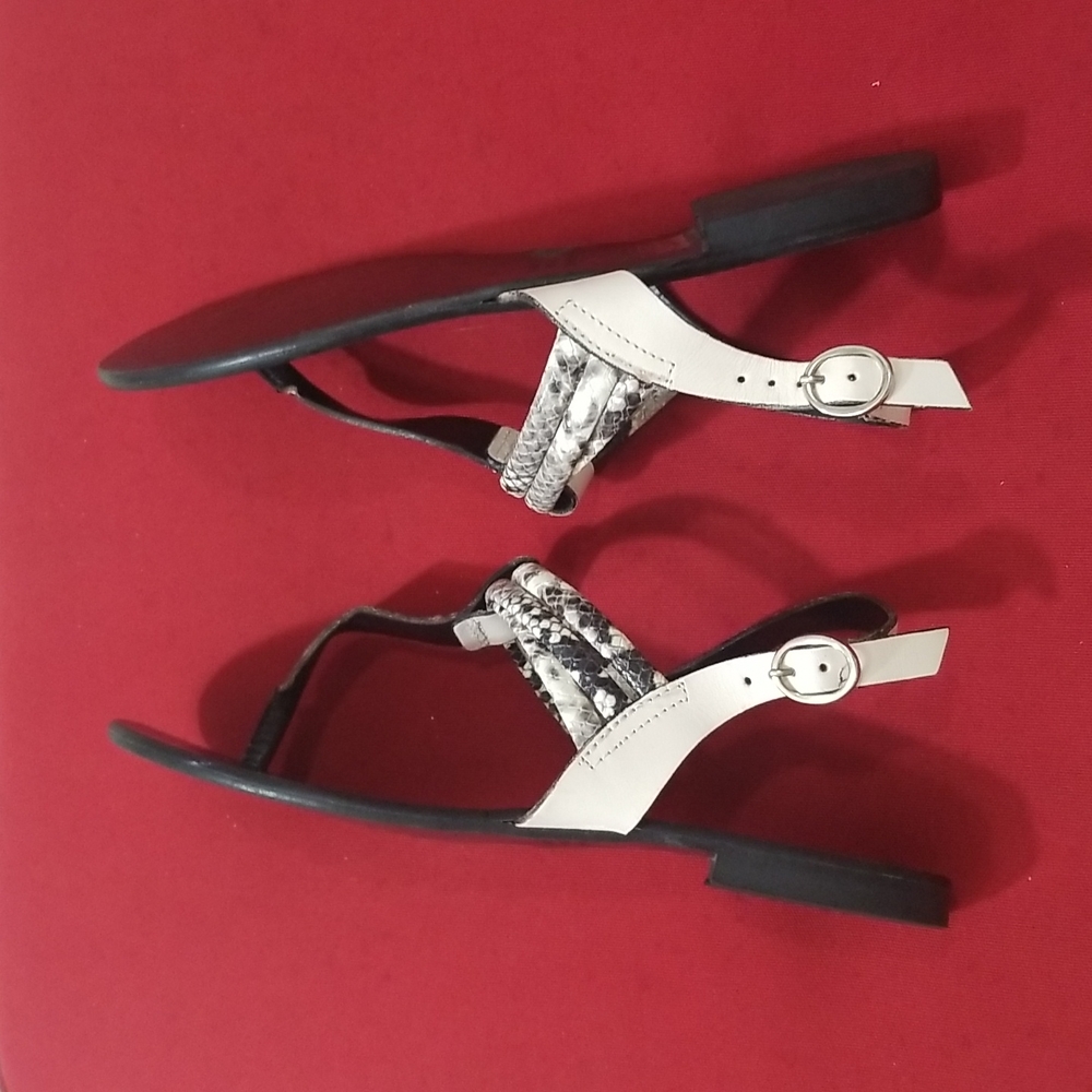 VICTOR SANDALS - Picture 6 of 9